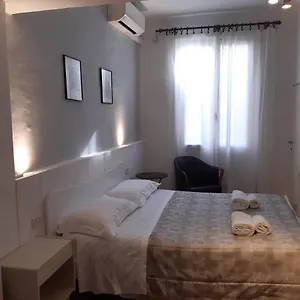 Apartment De' Neri, Florence